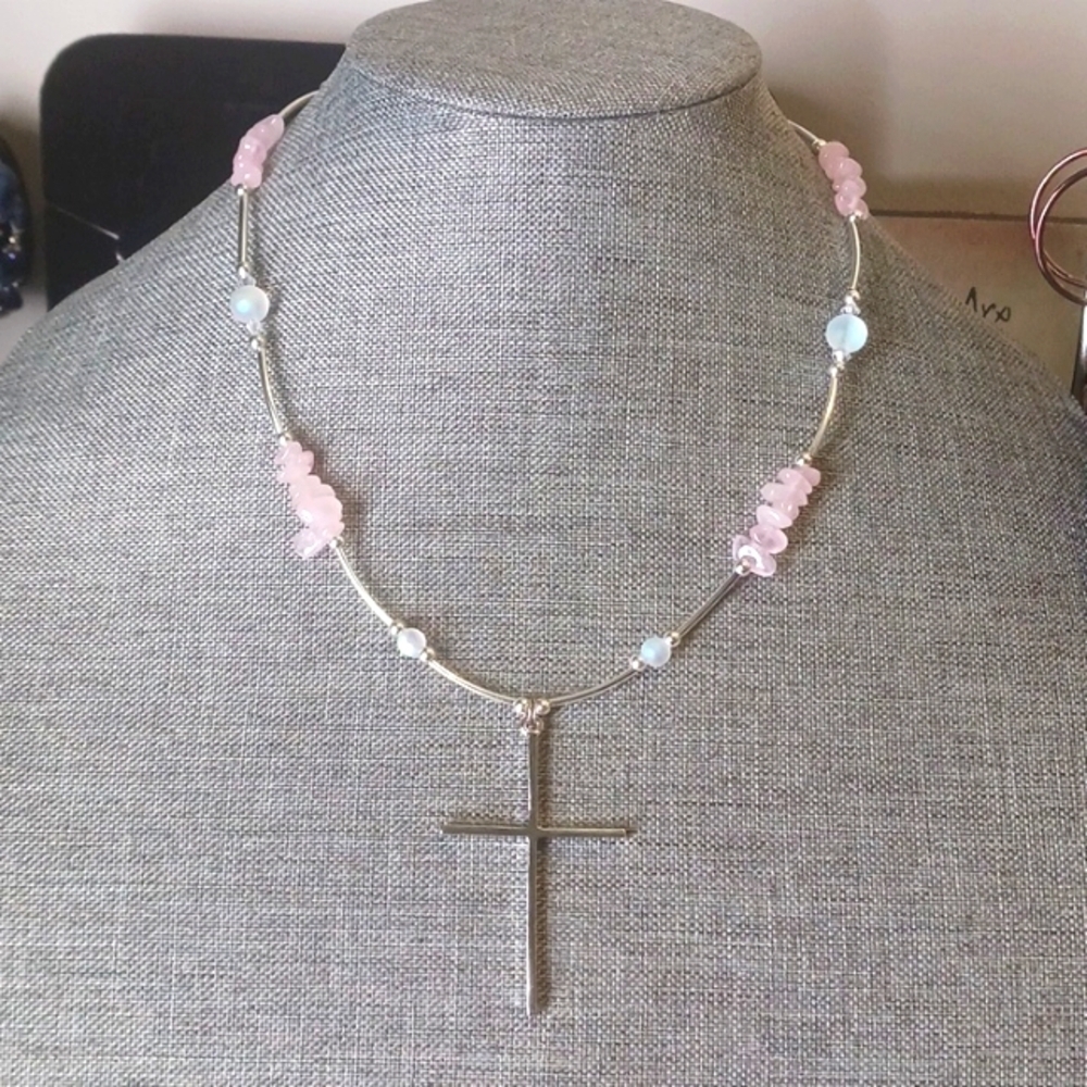 Ladies Pink Cross Rose Quartz and Moon Glass - New Item (18"-21")